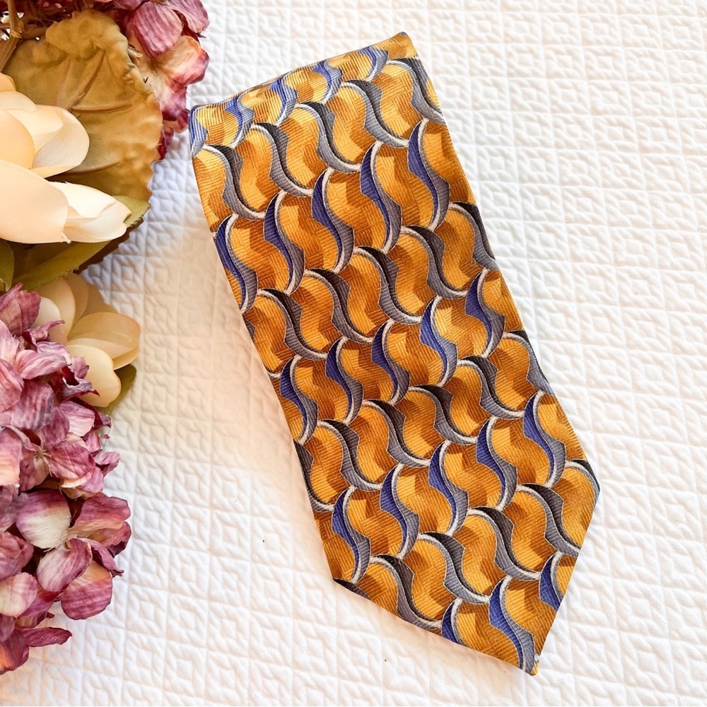 Von Furstenberg Italian 100% Silk Tie